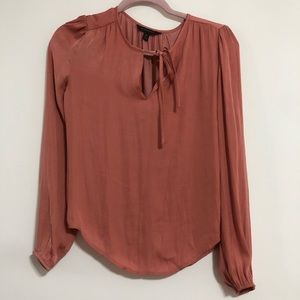 Banana Republic keyhole blouse size xsmall